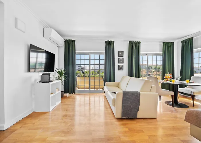Mbird 19 Appartement Estoril