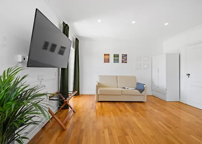 Mbird 19 Appartement Estoril